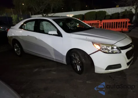 2015 Chevrolet Malibu 1Lt z USA, uszkodzony, nr VIN 1G11C5SL8FF298036